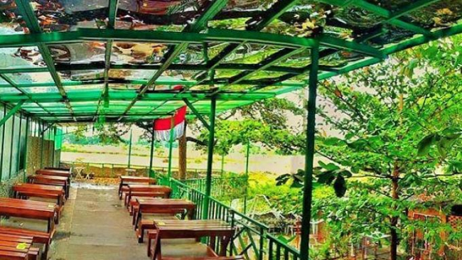 Alamat dan Jam Buka Tower Cafe Tembalang