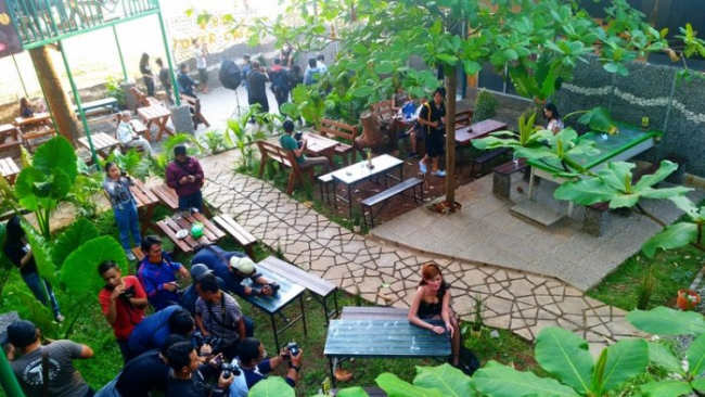 Harga Menu Tower Cafe Tembalang yang Jadi Favorit Anak Muda
