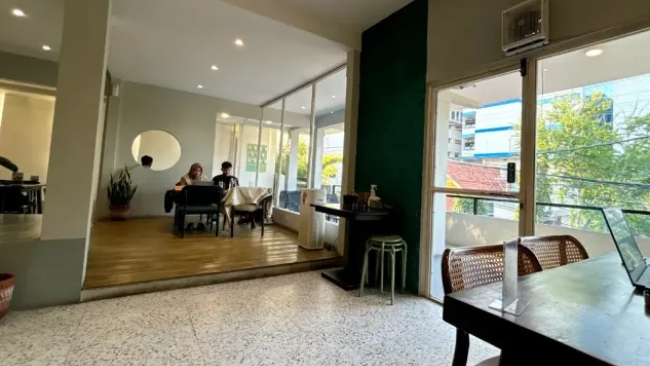 Jam Operasional Astra Cafe