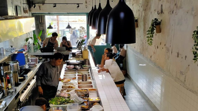 Harga Menu Uma Oma Cafe Terbaru, Kamu Bisa Makan Enak Tanpa Boros!