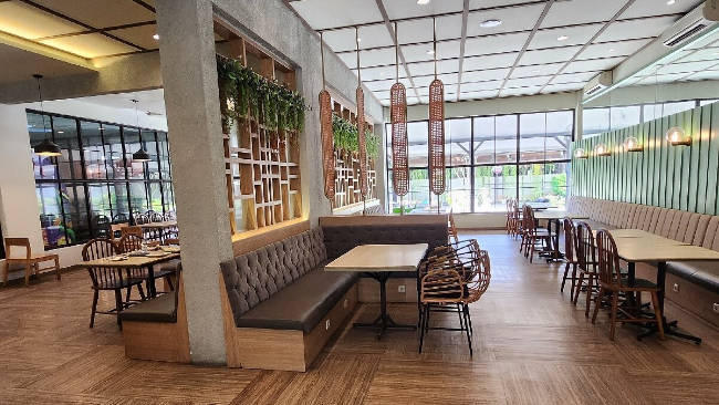 Jam Operasional Kira Kira Resto