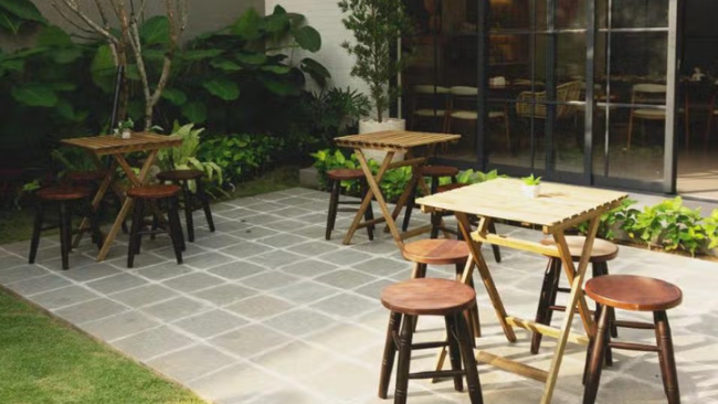 Lokasi Spread Cafe by Tootoomoo